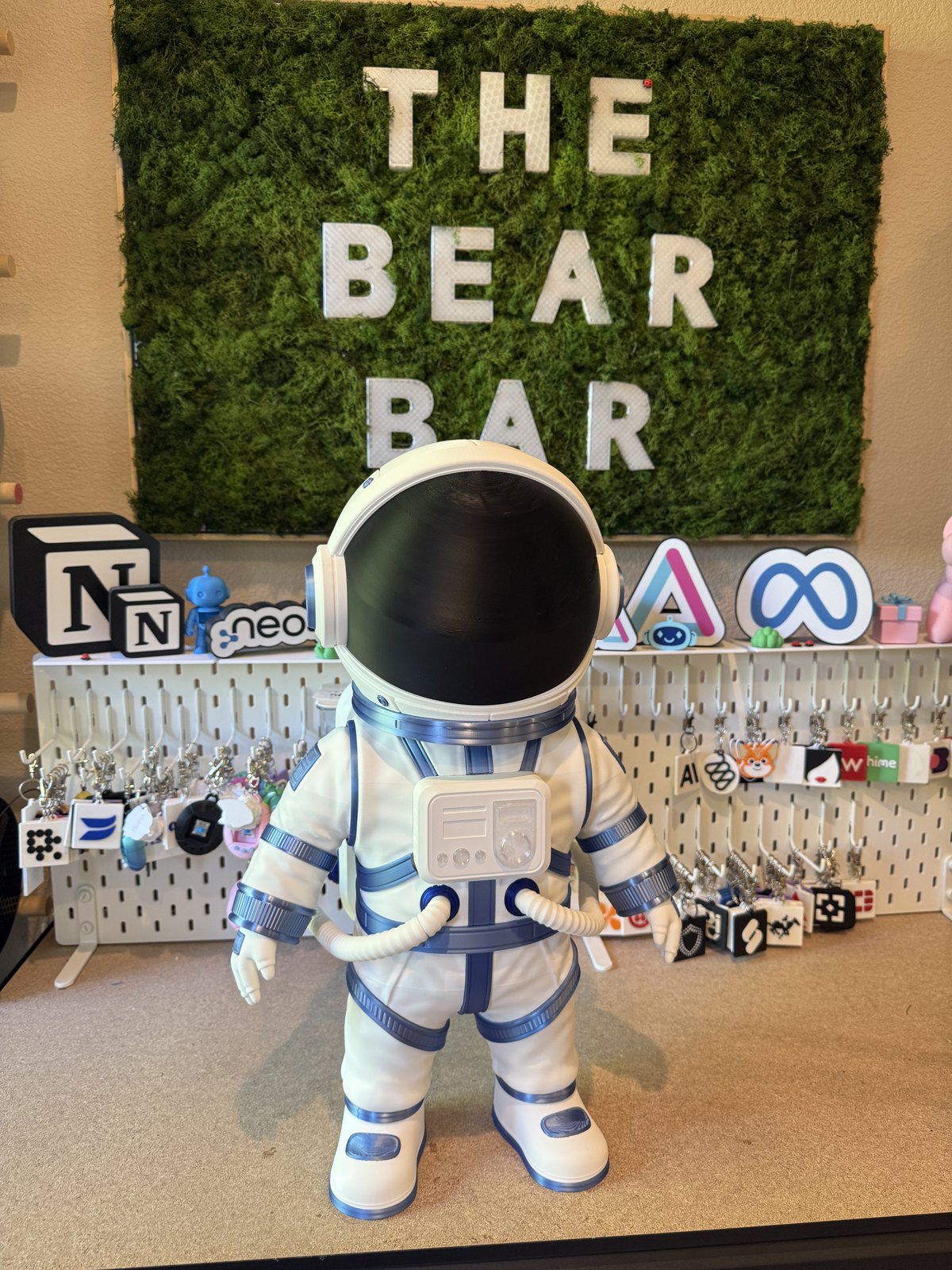 Customer order of 23 inch Astronaut