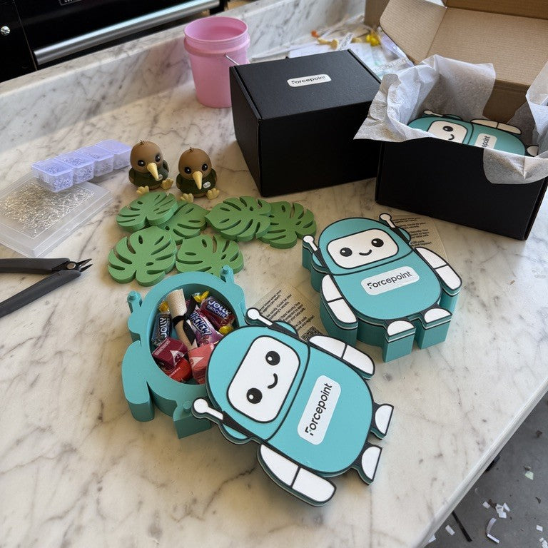 Order for Forcepoint, packed in branded mailer boxes.Small Gift Box