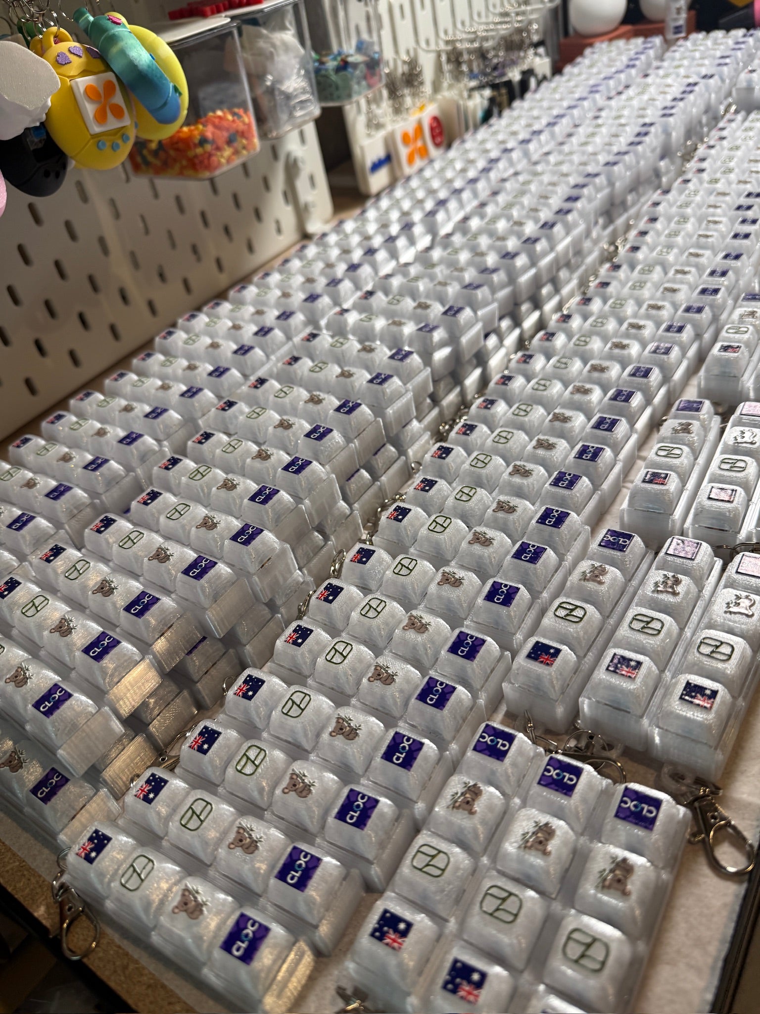 Clicker keycaps with CLOC, Australian flag, and koala toppers.Fidget Clicker Activation